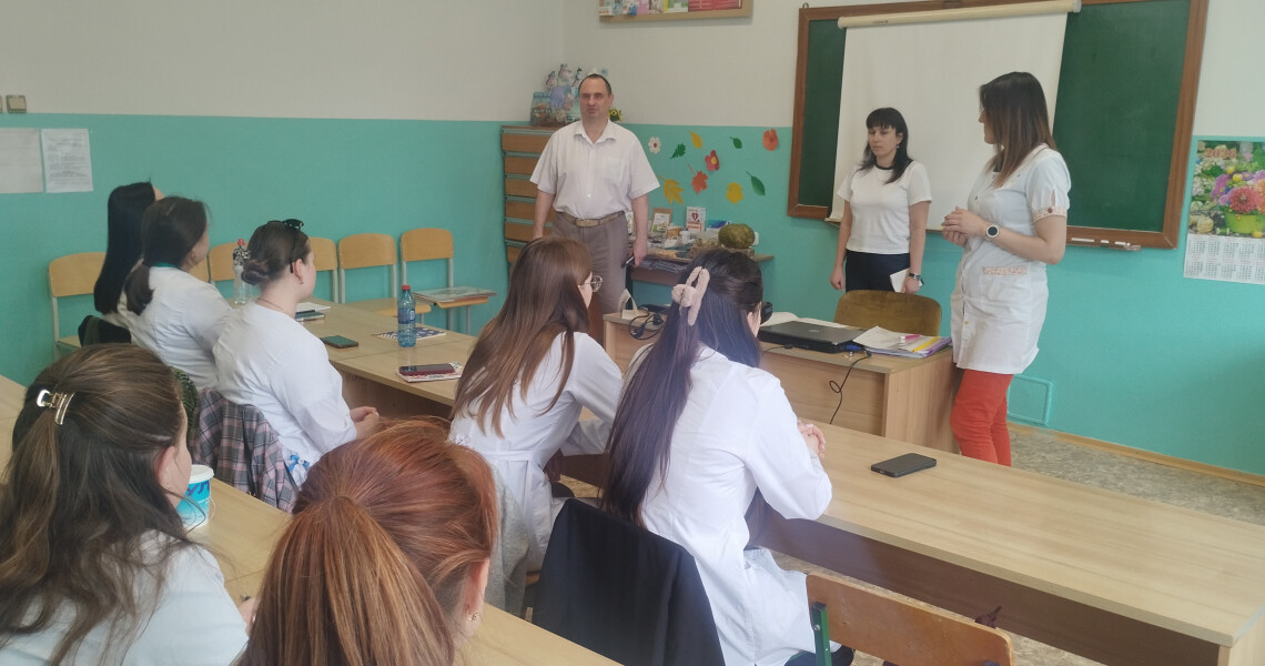 Зустріч зі здобувачами ОПП «Фармація» щодо підготовки до КРОК 1 / Meeting with Pharmacy Educational Program Students on Preparation for KROK 1