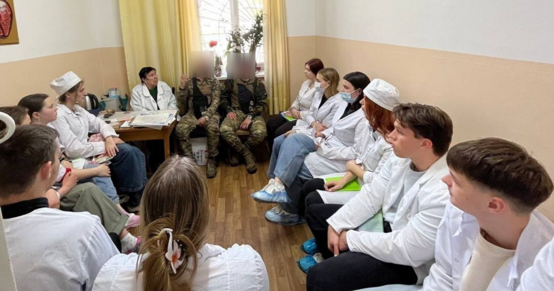 Виховна зустріч до Дня піхоти України на кафедрі пропедевтики внутрішньої медицини ПДМУ