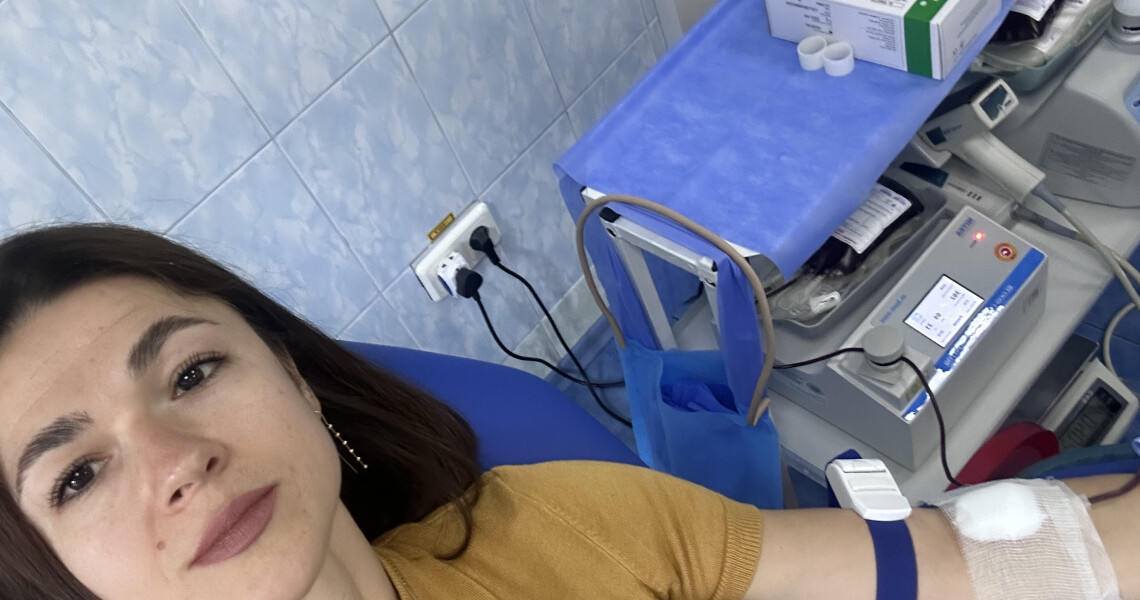 «105 років – 105 життів»: здобувачі освіти ПДМУ допомагають рятувати життя / “105 Years – 105 Lives”: PSMU Students Help Save Lives