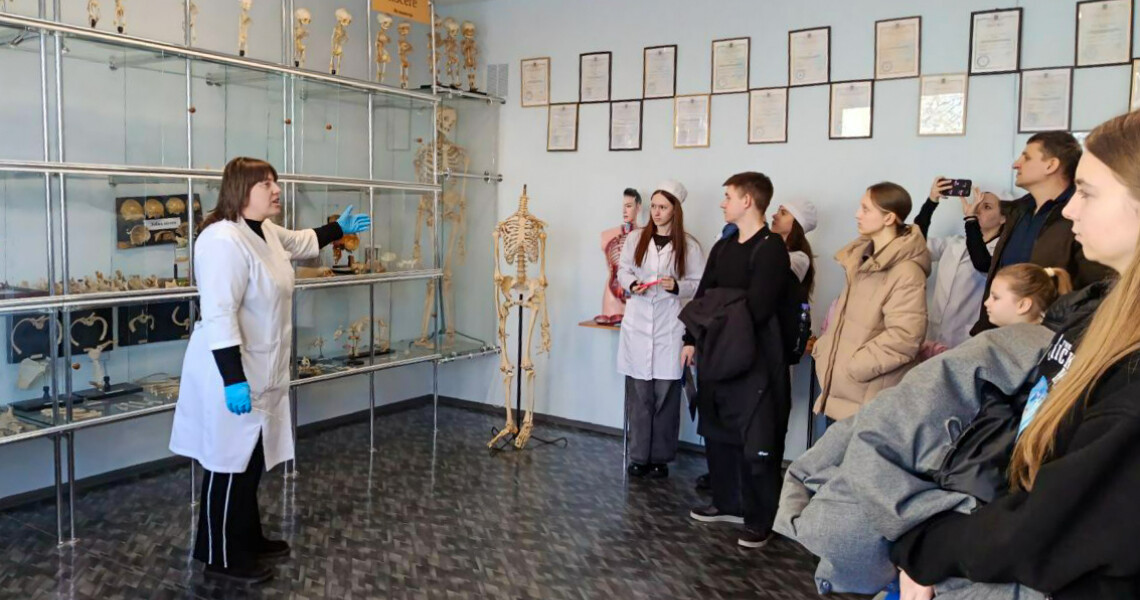 Кафедра анатомії людини у Дні відкритих дверей ПДМУ: від першого кроку до білого халата / Department of Human Anatomy at PSMU Open Day: From the First Step to the White Coat