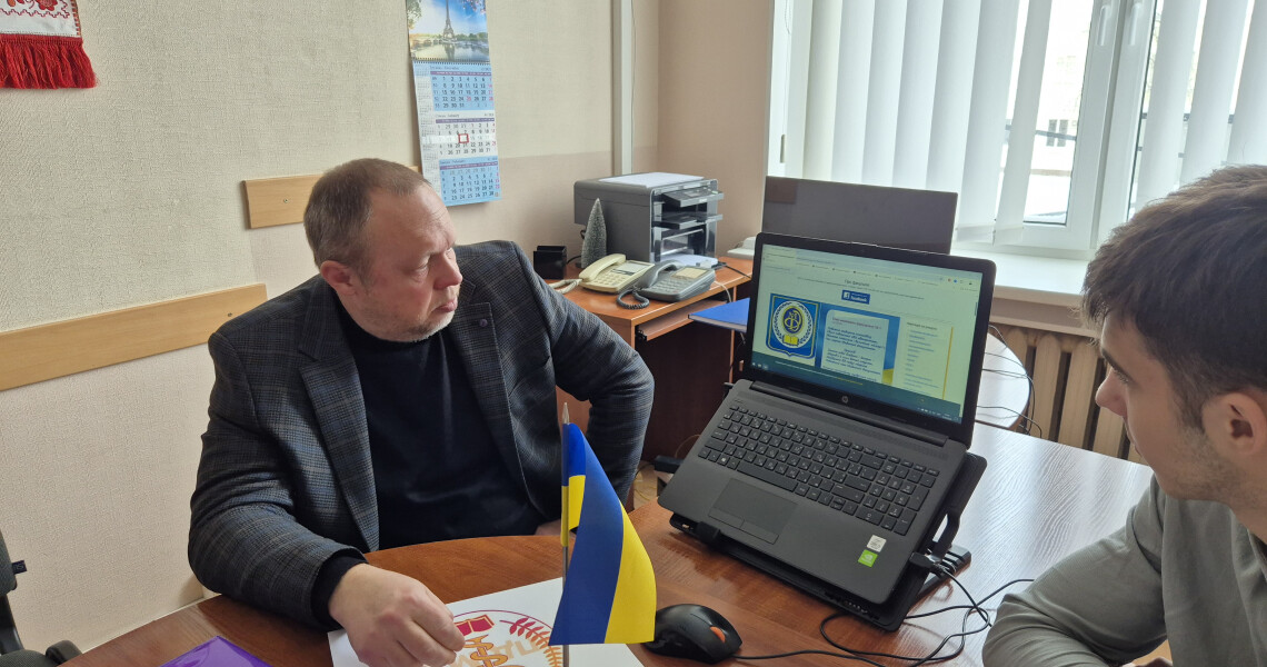 На медичному факультеті №1 обговорили проєкт оновленого герба / Redesigned Emblem Project Discussed at Medical Faculty No. 1