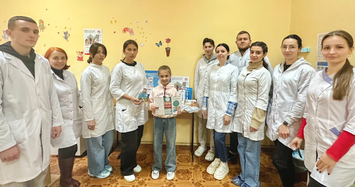 До Всесвітнього дня усмішки / On the Occasion of World Smile Day