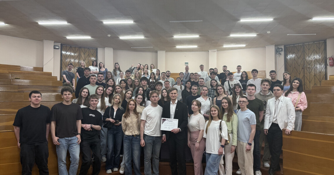 «Імплантація без компромісів»: про сучасну імплантологію для студентів ПДМУ /  “Implantation Without Compromises”: Modern Implantology Discussed with PSMU Students
