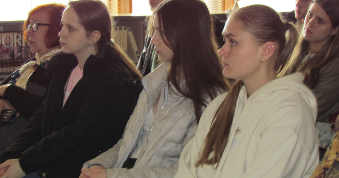 Студенти ПДМУ відвідали просвітницький захід «Сторінка історії. Історія вулиці Дворянської»