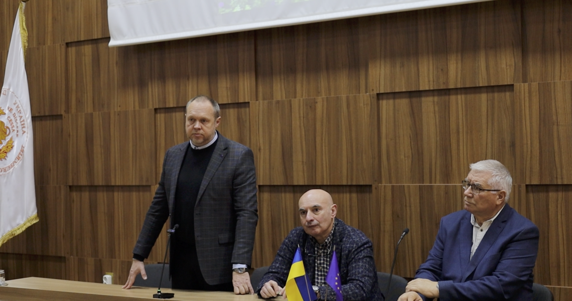 Навчально-наукова конференція до Всесвітнього дня нирок: здобувачі освіти ПДМУ спілкувалися з провідними нефрологами