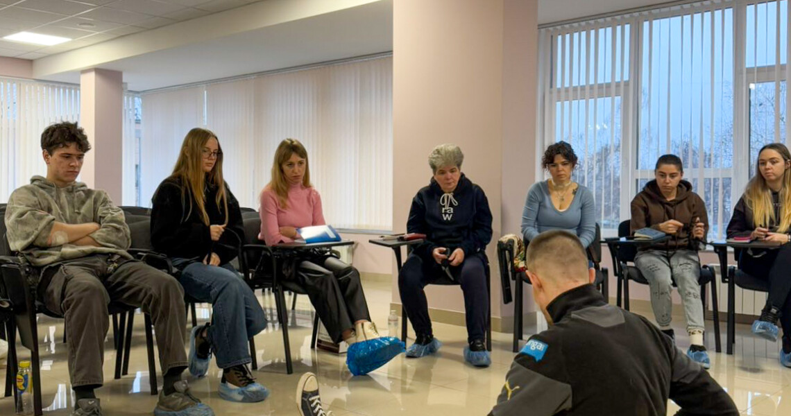 Разом формуємо спільноту, здатну рятувати життя: практичні тренінги / First Aid Training within the LIFESTRAND Program by Erasmus+ KA2: Building a Community Capable of Saving Lives