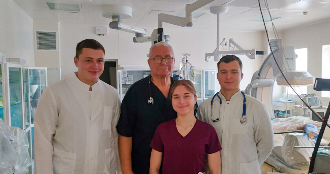 Будні студентів ПДМУ: перші самостійні кроки на шляху до професії / Everyday Life of PSMU Students: First Independent Steps Toward Their Profession