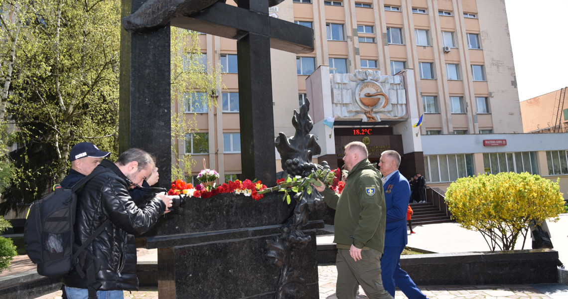 Пам'ятаємо подвиг героїв-ліквідаторів аварії на ЧАЕС