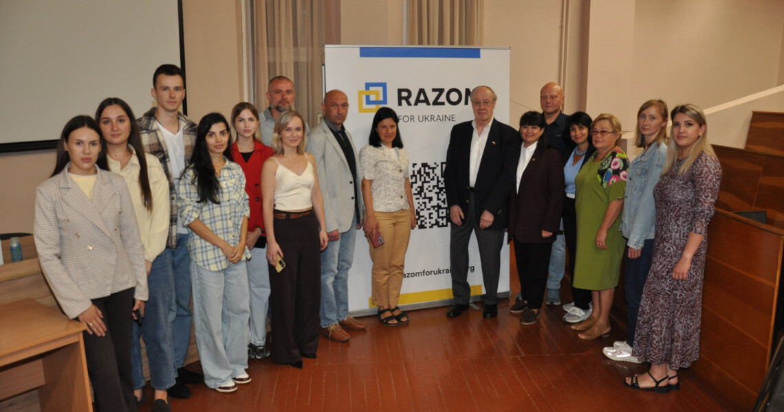 У ПДМУ за підтримки Razom провели міжнародний майстер-клас із сучасної діагностики мозкового кровотоку