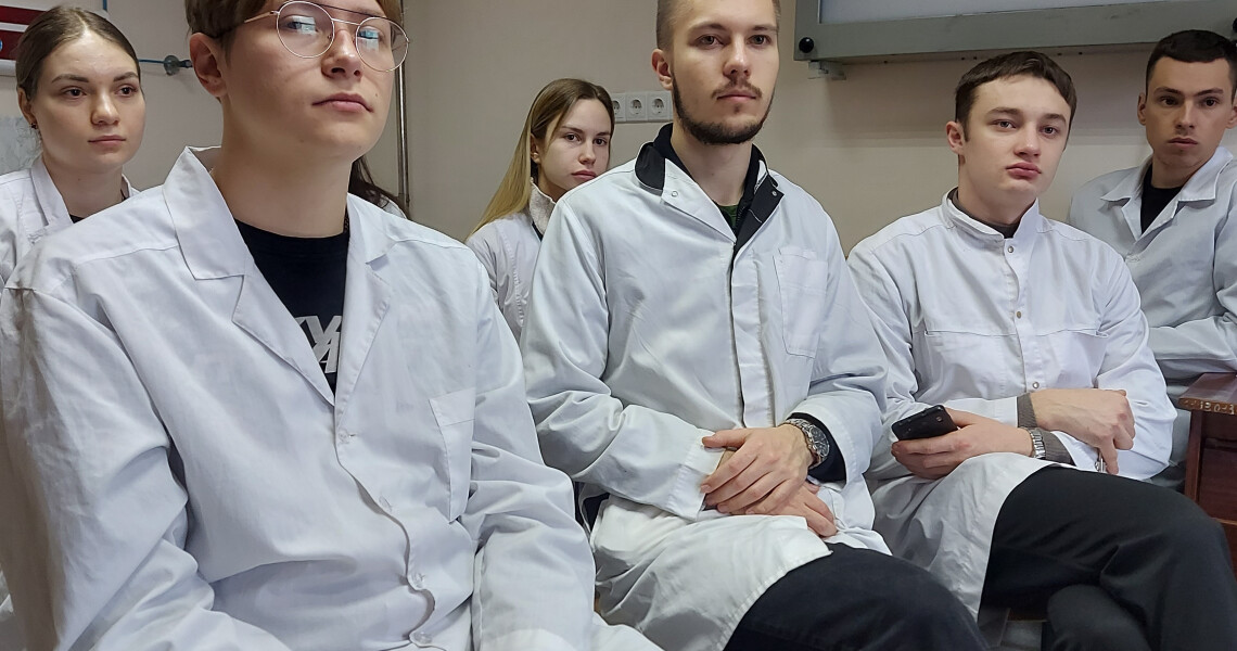 Знай ВІЛ- статус  та убезпеч себе і партнерів / Know Your HIV Status and Protect Yourself and Your Partners