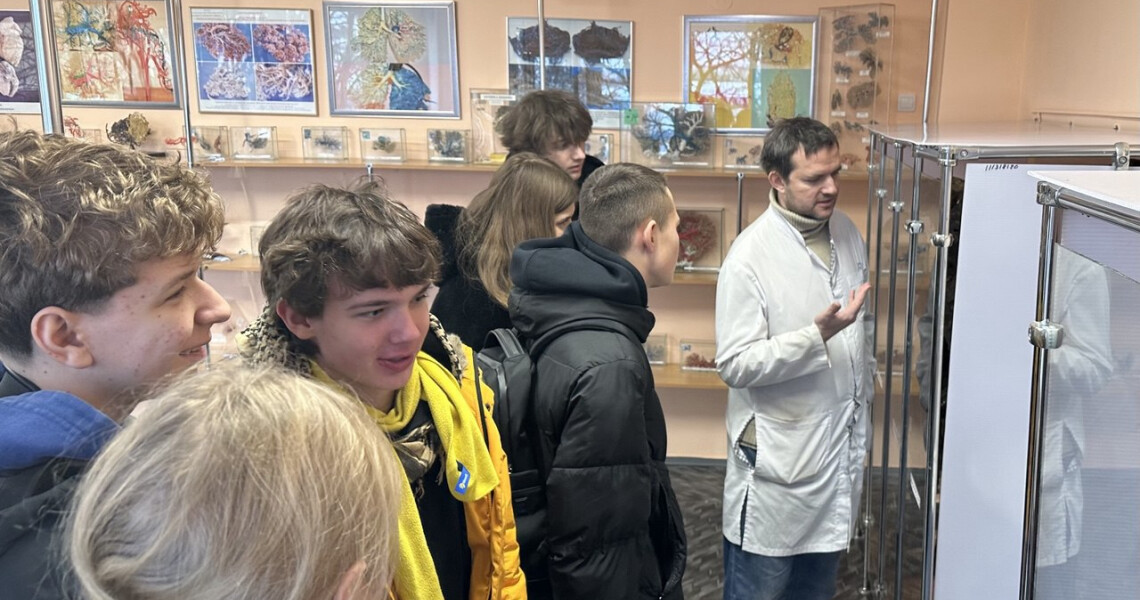 Профорієнтаційний захід на кафедрі анатомії людини: поєднання науки та інновацій / Career Guidance Event at the Department of Human Anatomy: Where Science Meets Innovation