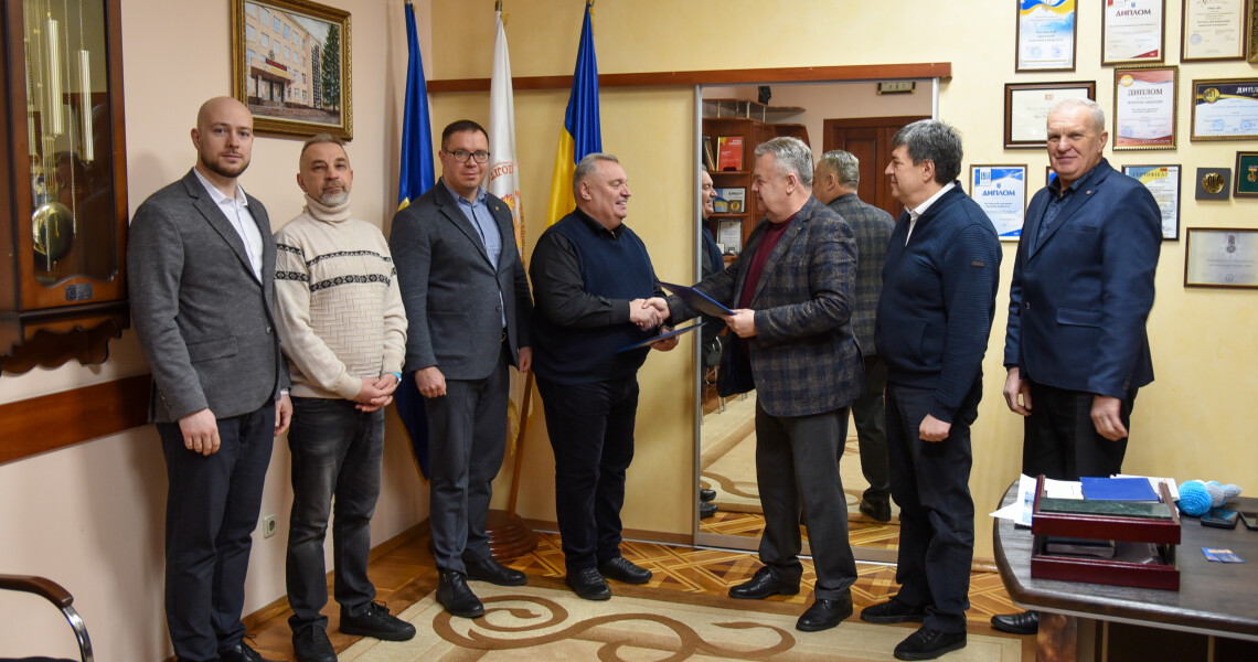 ПДМУ посилює практичну підготовку майбутніх лікарів: підписано меморандум із ТОВ «Ортопед»