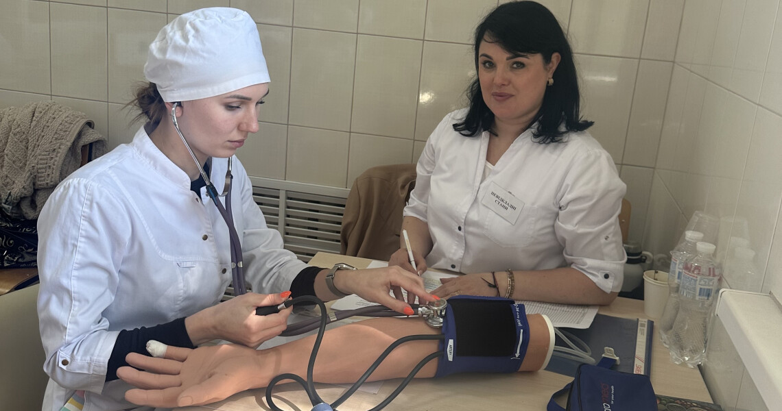 У ПДМУ триває ОСП(К)І: майбутні стоматологи демонструють практичні навички / PSMU Conducts OSCE: Prospective Dentists Demonstrate Practical Skills