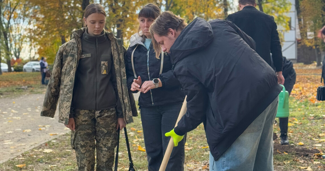 «Дубова варта»: ПДМУ долучився до створення «зеленої» Алеї пам’яті Героїв у Полтаві / “Oak Guard”: PSMU Joined the Creation of a “Green” Alley of Heroes’ Memory in Poltava
