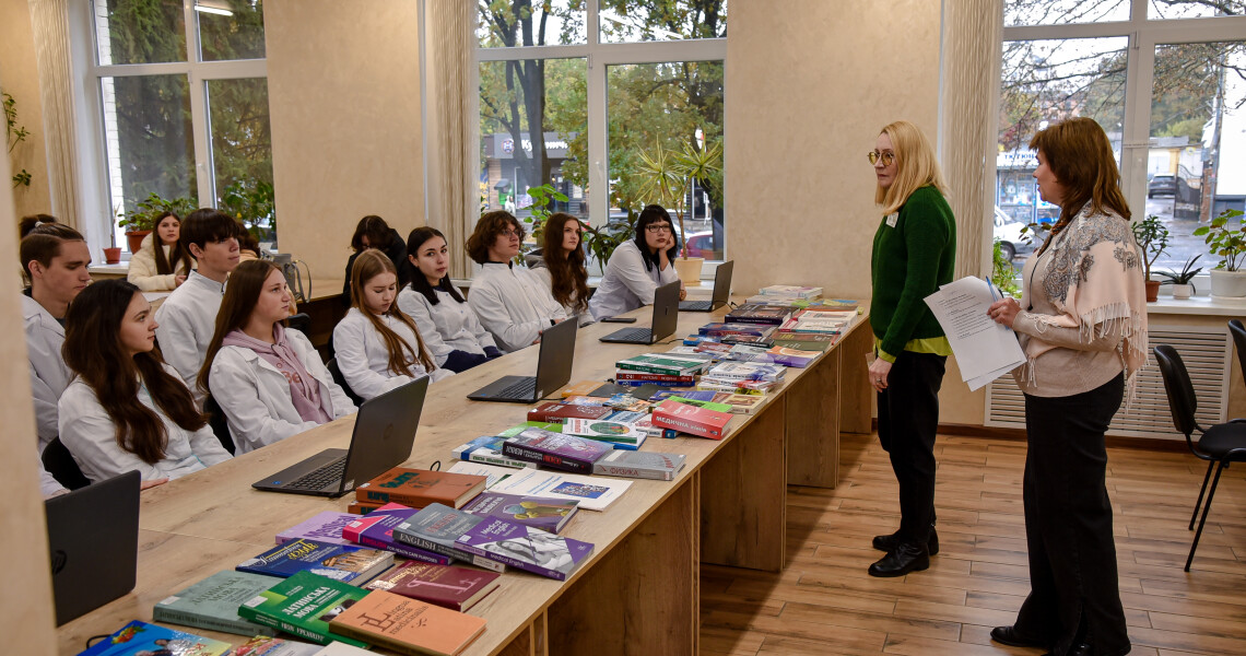 Розпочались бібліотечні заняття / Library Training Sessions Have Started