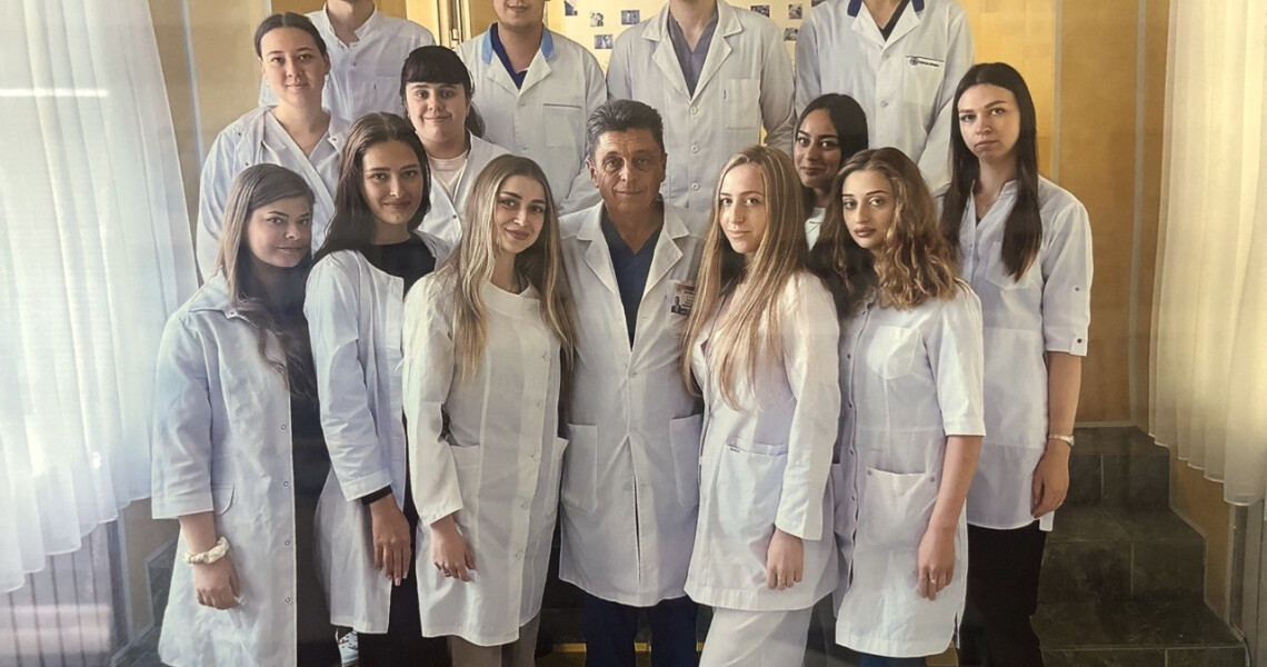Валентин Талаш відзначає ювілей: лікар-акушер-гінеколог, науковець і викладач ПДМУ / Valentyn Talash Celebrates His 60th Birthday: PSMU Obstetrician-Gynecologist, Scholar and Lecturer