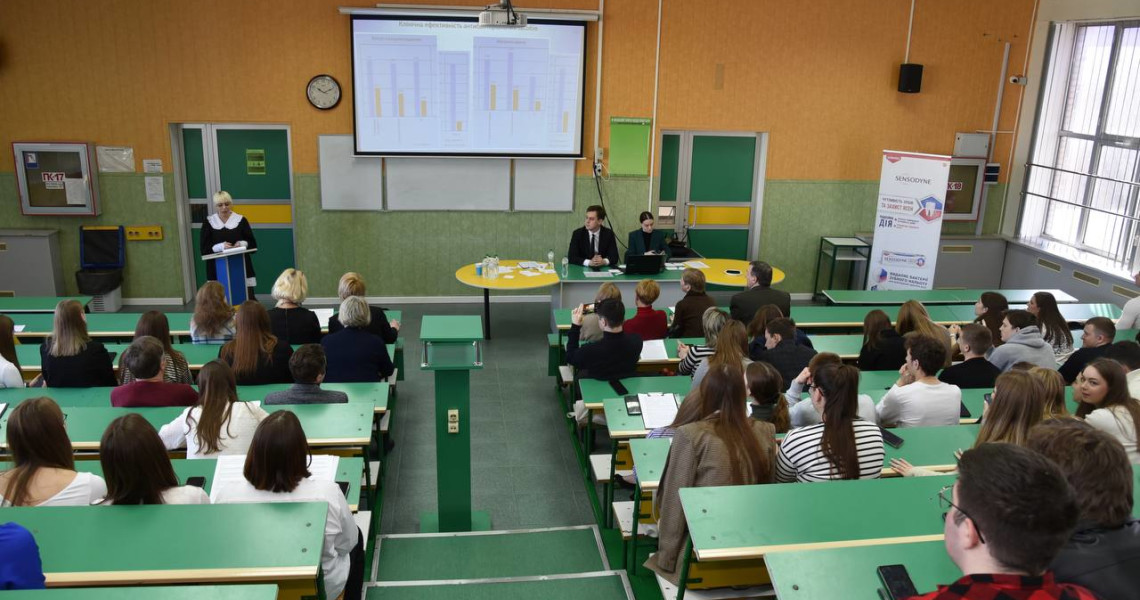 Студентське наукове товариство ПДМУ із великим задоволенням представляє вашій увазі повний фото-та відеозвіт з 5-ї Міжнародної Студентської Наукової Конференції IMEDSCOP 2024!