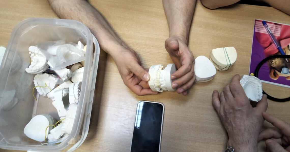 У ПДМУ відбулася міжкафедральна лекція з питань патології скронево-нижньощелепного суглоба