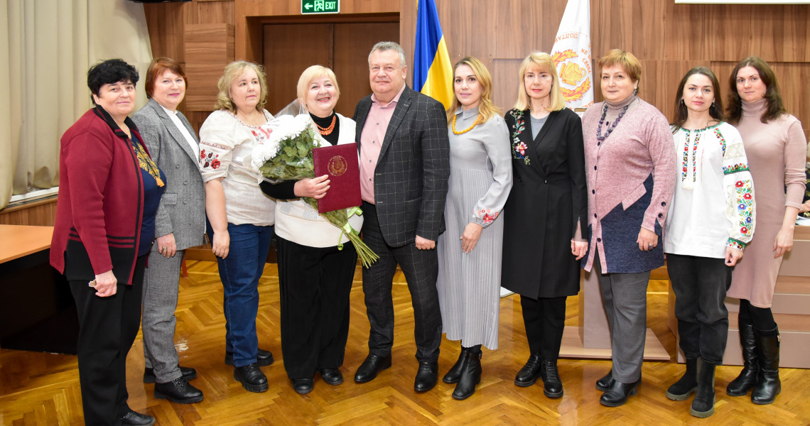 30 років плідної творчої, викладацької й наукової роботи відзначає сьогодні Берегиня Слова – Тетяна Лещенко