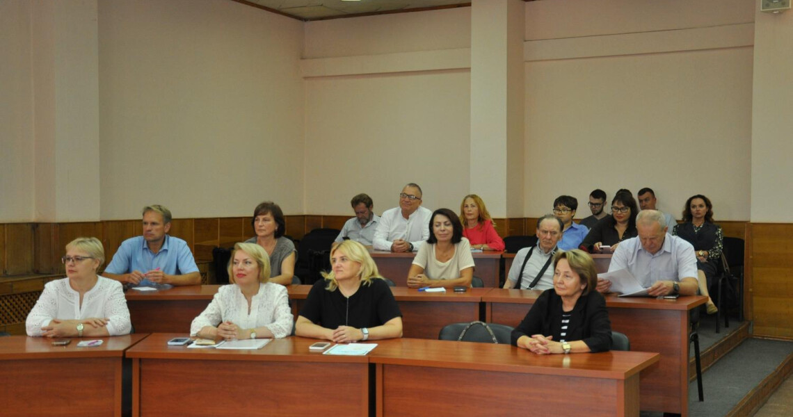 Підсумки року та нові завдання: у ННІПО відбулося засідання Вченої ради / Year in Review and New Priorities: PSMU Institute of Postgraduate Education Holds Academic Council Meeting