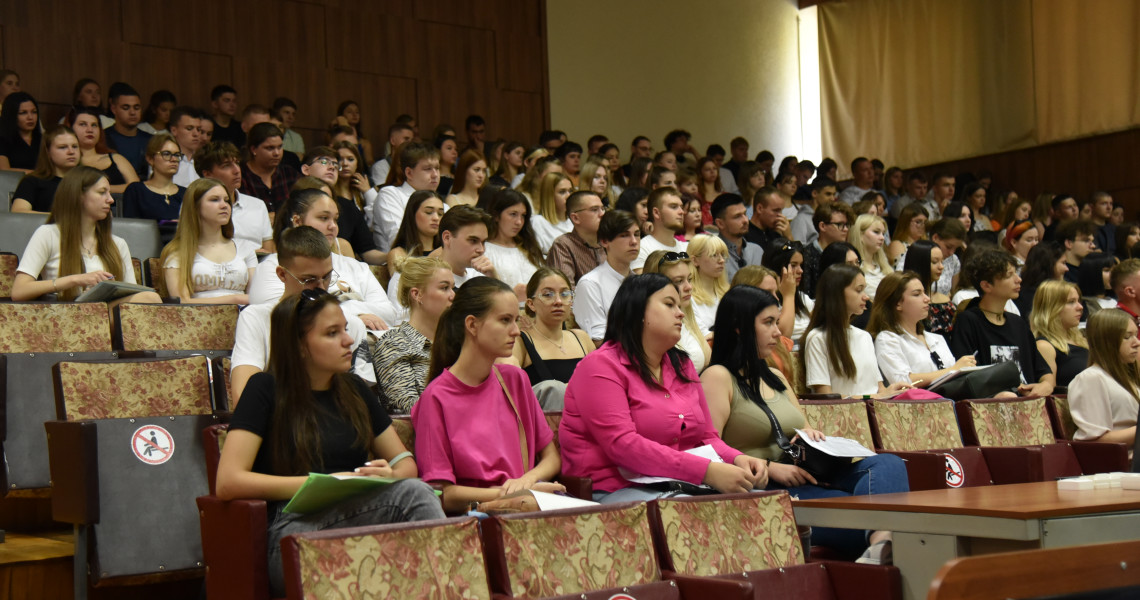 Відбулись виробничі збори: першокурсники знайомляться