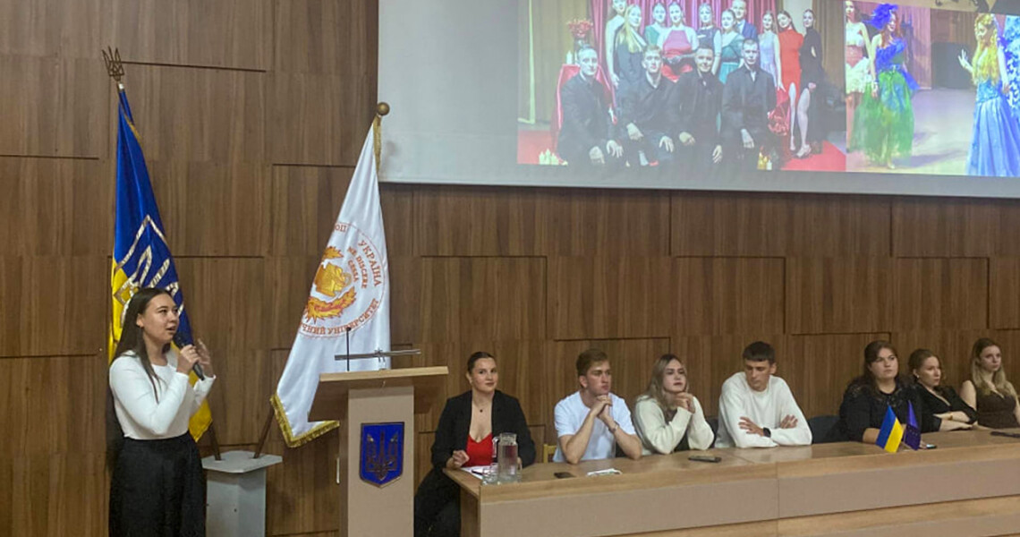 Зустріч першокурсників ПДМУ зі Студентським парламентом: знайомство та перші поради / Meeting of PSMU first-year students with the Student Parliament: introduction and initial advice