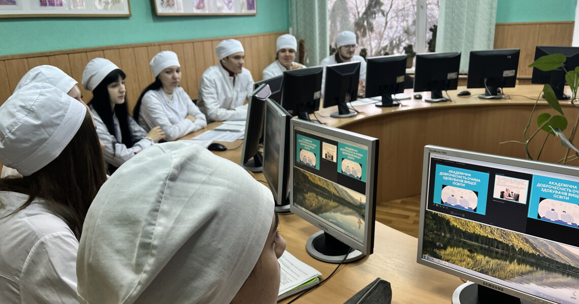 Бесіди про академічну доброчесність на кафедрі гістології ПДМУ / Discussions on Academic Integrity at the PSMU Histology Department