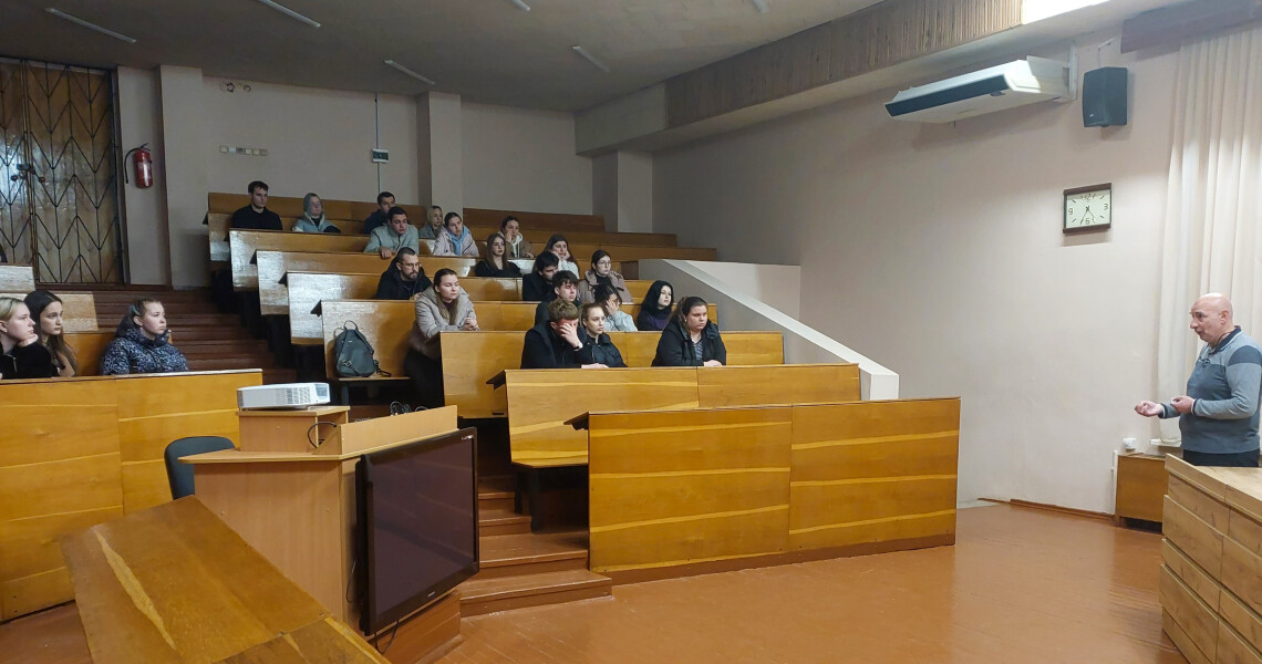 Підготовка до інтегрованого іспиту КРОК 1 на медичному факультеті № 1 ПДМУ / Preparation for the KROK 1 Integrated Exam at PSMU Faculty of Medicine No. 1