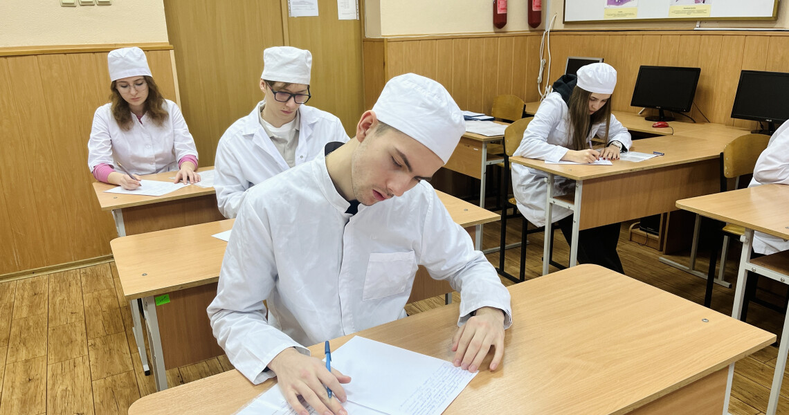 Навчання майбутніх лікарів – пріоритет ПДМУ / Training Prospective Doctors Is a Priority for PSMU