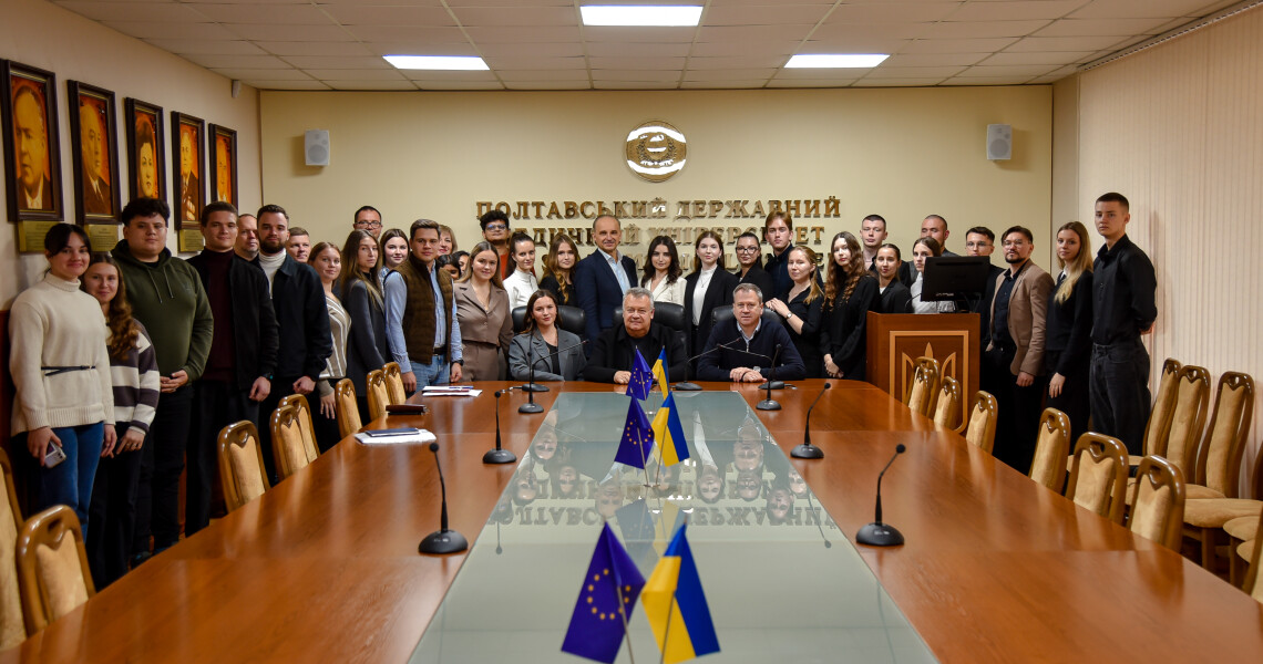 Діалог з Ректором: обговорення актуальних студентських проблем / Dialogue with the Rector: Discussing Current Student Issues