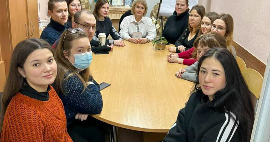 Тематична зустріч щодо попередження насильства в медичній сфері з практичним психологом / Thematic Meeting on Preventing Violence in the Medical Field with a Practical Psychologist