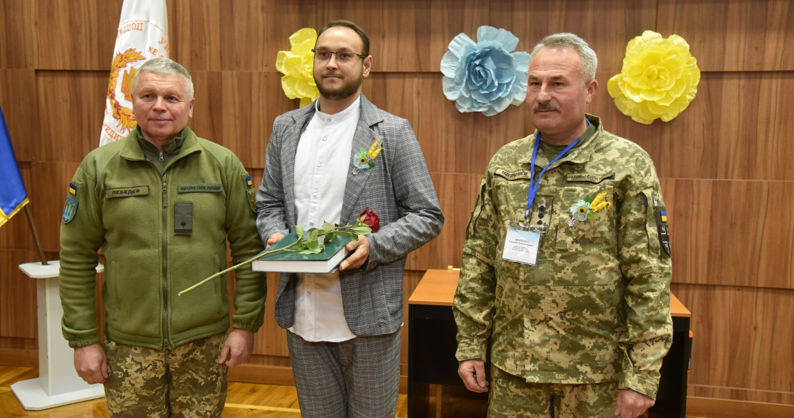 «Міцна та квітуча»: якою Україну бачать студенти-воїни Полтавського державного медичного університету