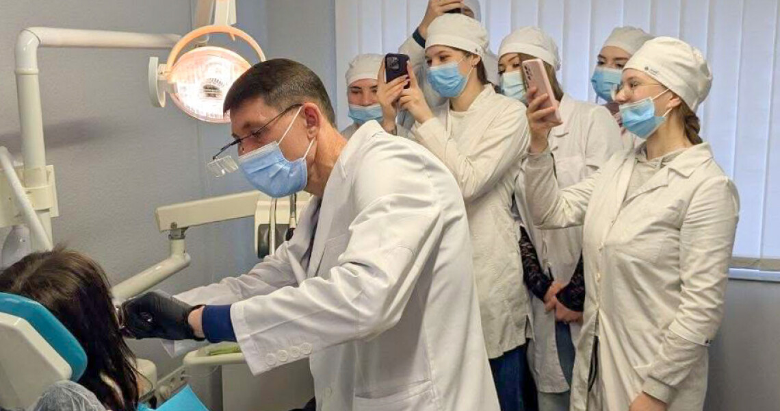 Майстерність і практика: відкрите заняття зі зняття анатомічних відбитків у ФМФК ПДМУ / Mastery and Practice: Open Class on Taking Anatomical Impressions at the PCMP of PSMU