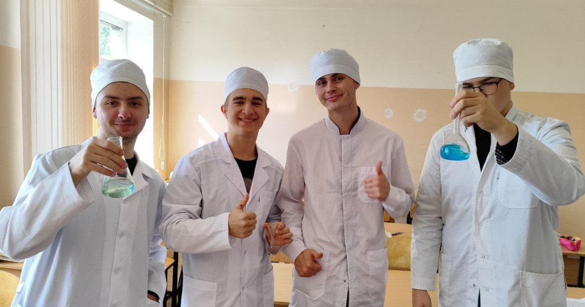 Практичне заняття - запорука успіху майбутніх лікарів / Practical classes are the key to the success of future physicians