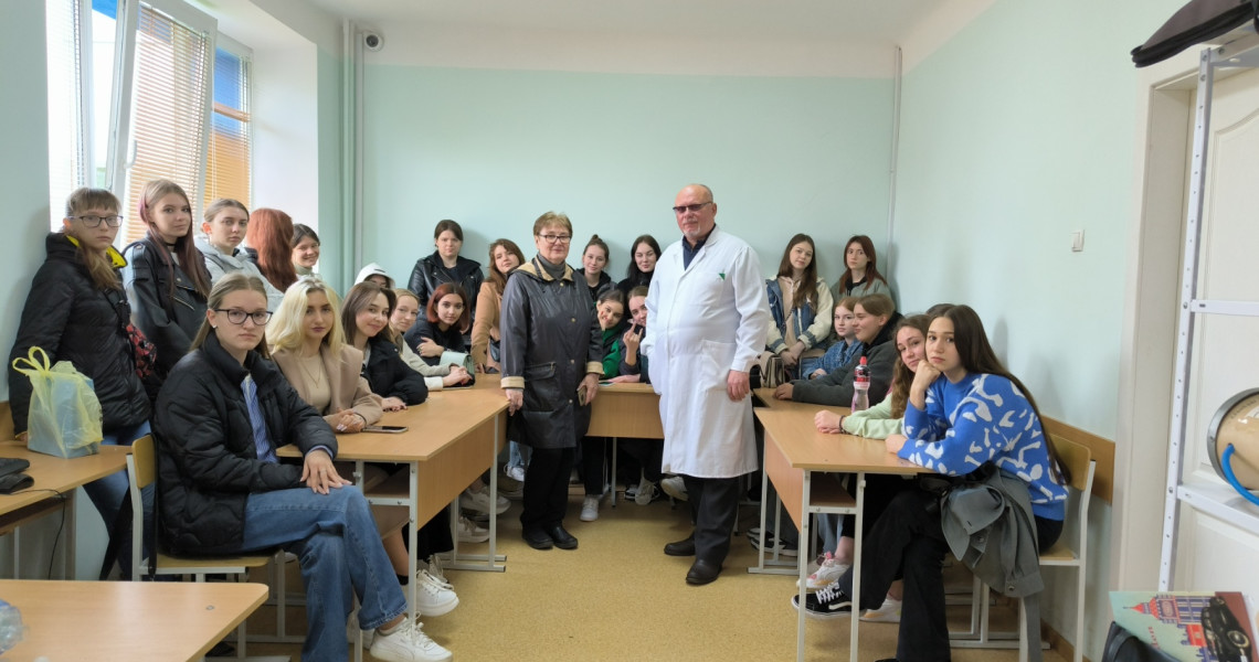 Ліцеїсти вивчали основи тактичної медицини / Lyceum students studied the basics of tactical medicine