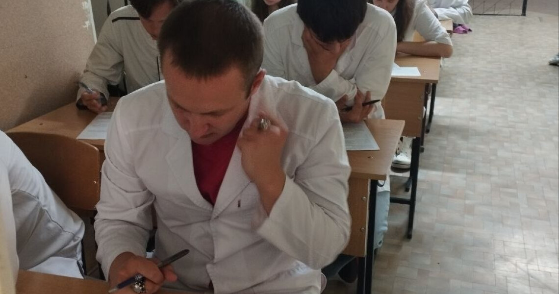 Студенти 5 курсу медичного факультету № 1 ПДМУ склали підсумковий іспит з педіатрії / Fifth-Year Students of PSMU Medical Faculty No. 1 Passed the Final Examination in Pediatrics