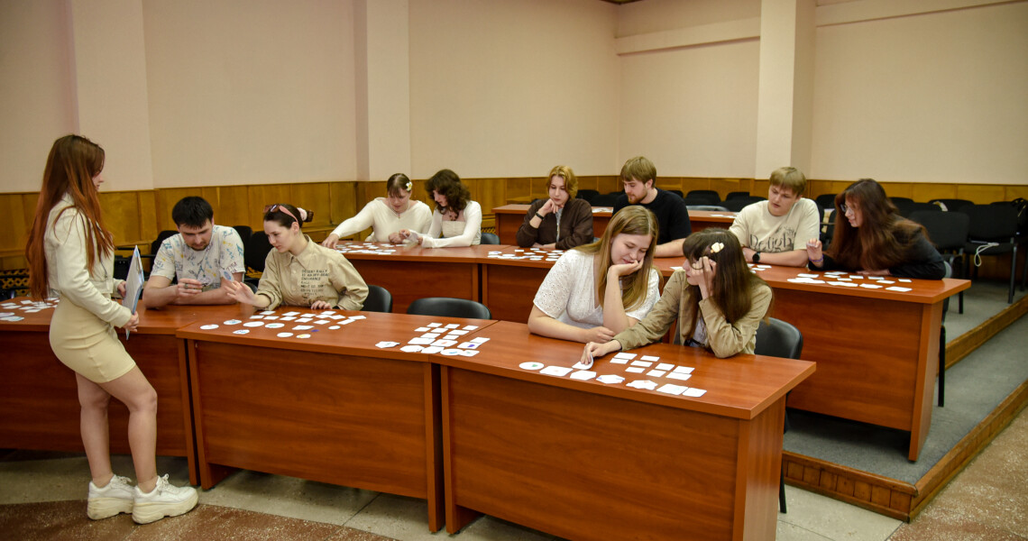 Інтерактивний захід «In Vivo: CRISPR»: студенти ПДМУ досліджували межі генетичного втручання