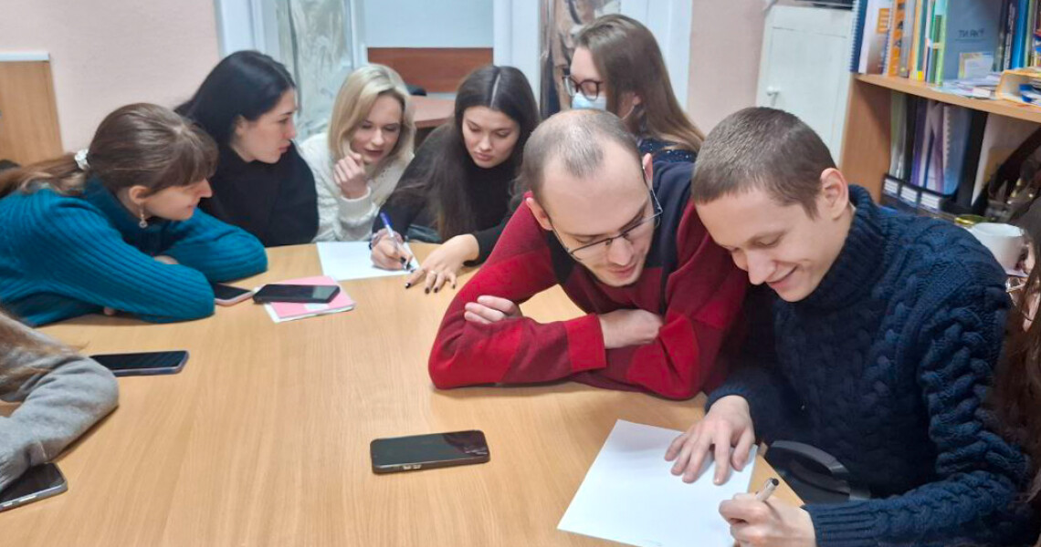 Тематична зустріч щодо попередження насильства в медичній сфері з практичним психологом / Thematic Meeting on Preventing Violence in the Medical Field with a Practical Psychologist