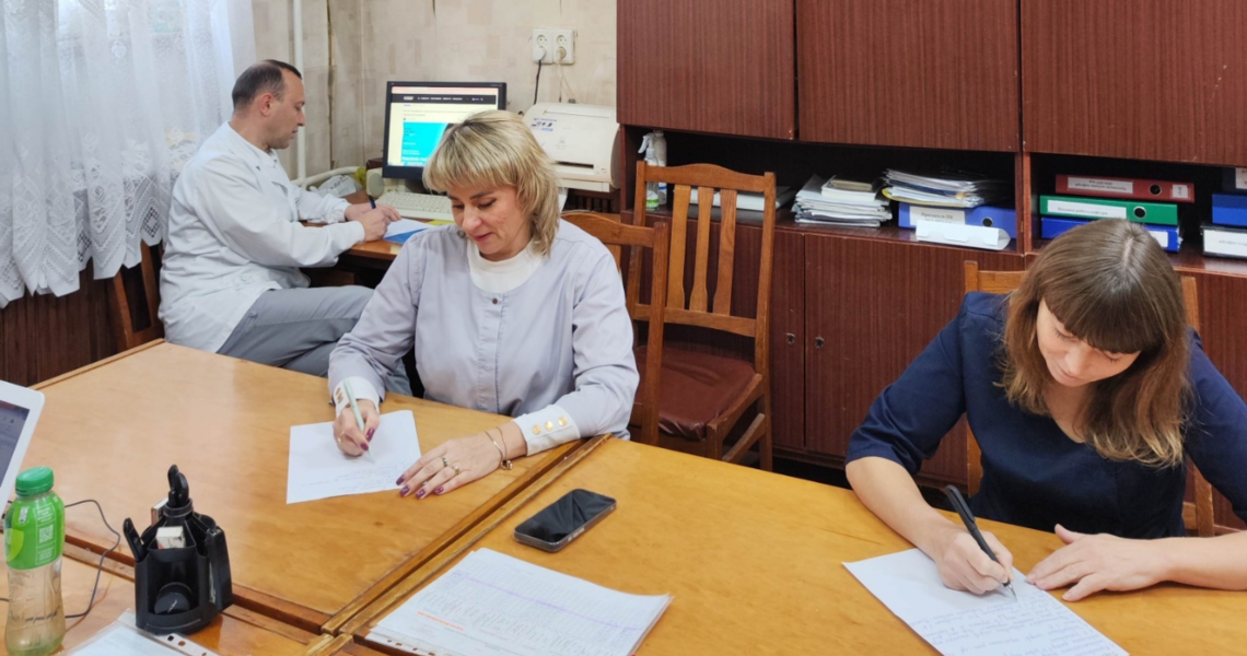 Викладачі кафедри терапевтичної стоматології ПДМУ долучилися до написання Радіодиктанту національної єдності