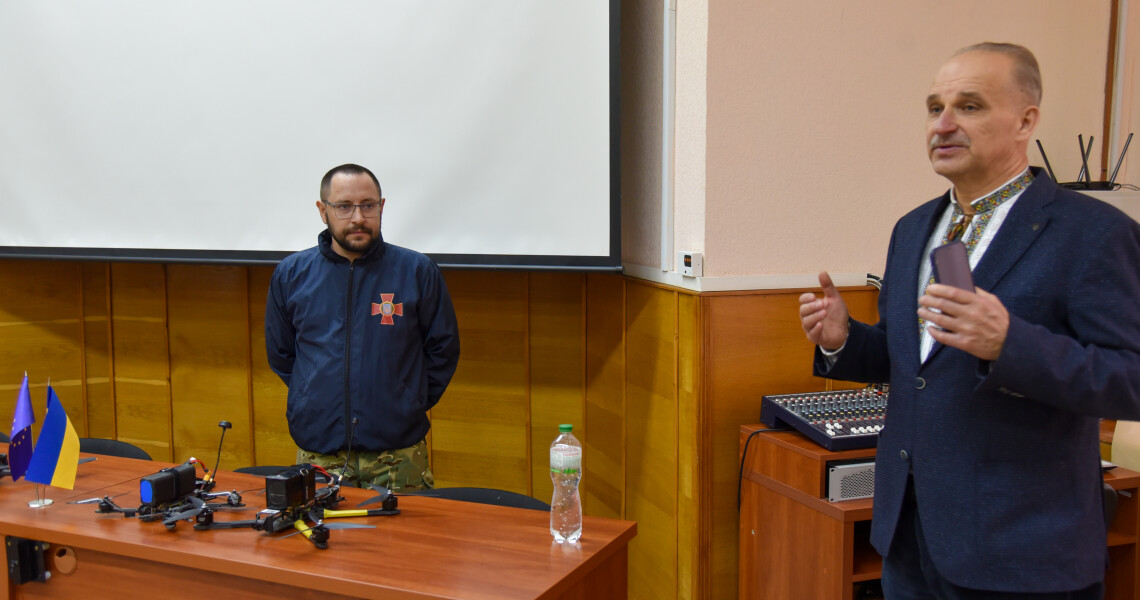 Дрони: від науки до війни — лекція для студентів ПДМУ / Drones: From Science to War — Lecture for PSMU Students