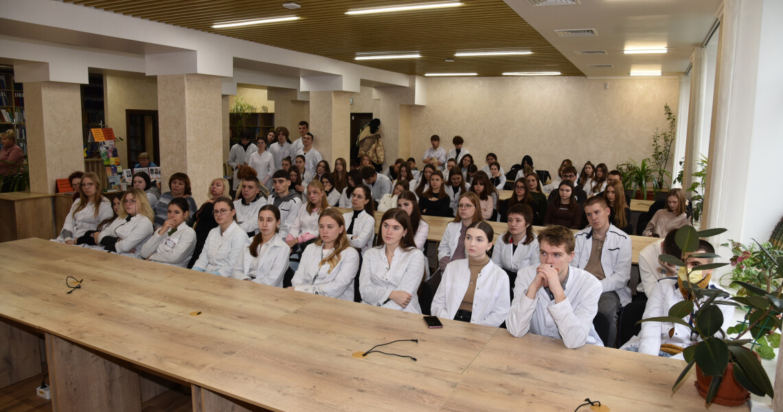 «Не підходь, не чіпай, телефонуй 101»: лекція про вибухонебезпечні предмети у ПДМУ / “Do Not Approach, Do Not Touch, Call 101”: Lecture on Explosive Hazards at PSMU