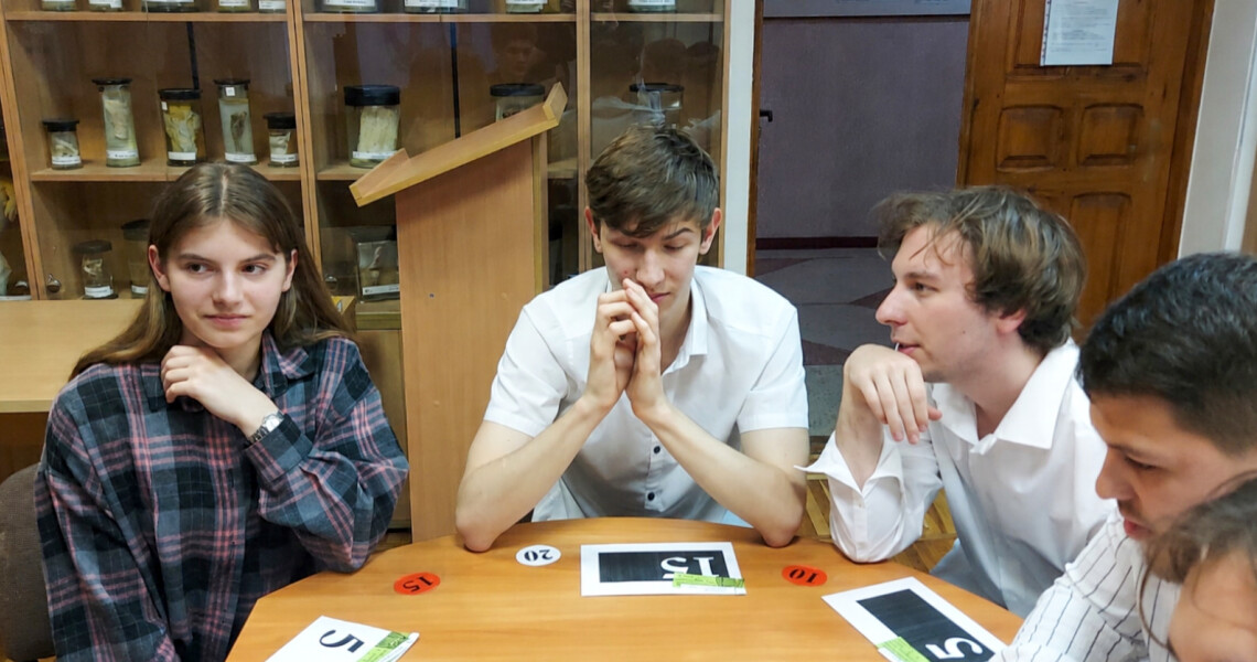 Знання, логіка і командний дух: у ПДМУ відбулася гра «Ubi? Quando? Quid?» / Knowledge, Logic and Team Spirit: “Ubi? Quando? Quid?” Intellectual Game Held at PSMU