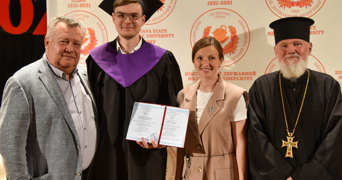 Студенти міжнародного факультету з честю будуть нести високе звання випускників Полтавського державного медичного університету у багатьох країнах світу