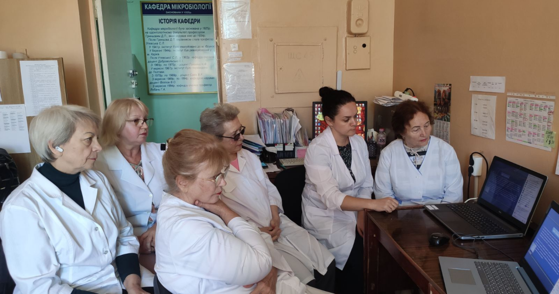 До Міжнародного дня мікроорганізмів: викладачі ПДМУ долучилися до науково-практичної конференції