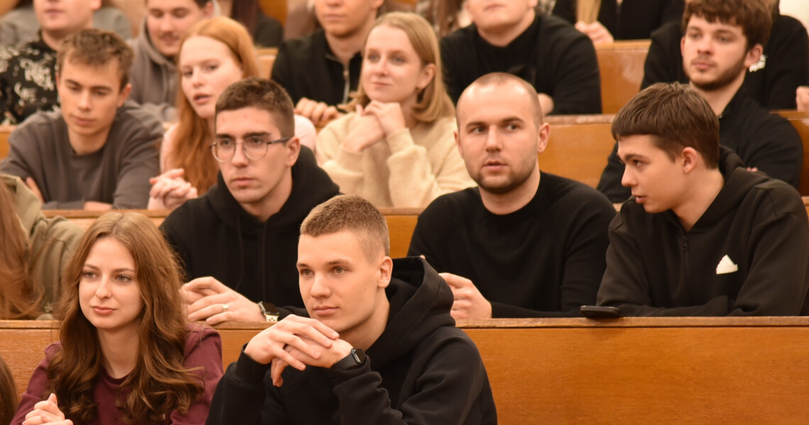 Відбулися збори на стоматологічному факультеті / Meeting Held at the Faculty of Dentistry