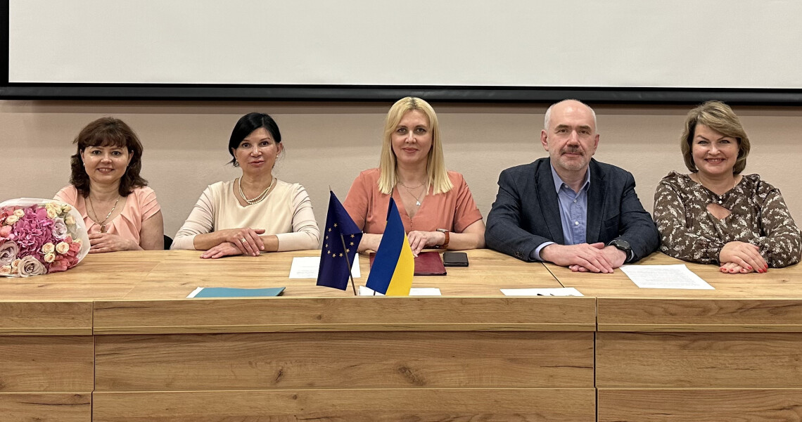 Розширені засідання вчених рад стоматологічного та міжнародного факультетів ПДМУ: підсумки навчального року