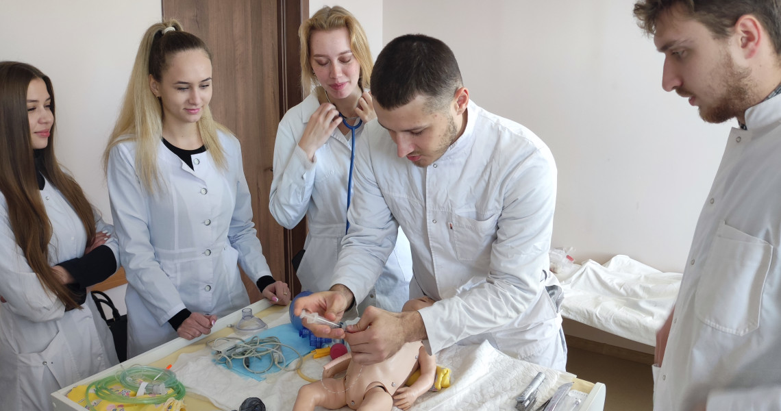 Симуляційний центр ПДМУ: триває підготовка до здачі ОСКІ / Simulation Center at PSMU: Preparation for Objective Structured Clinical Examination (OSCE) Continues