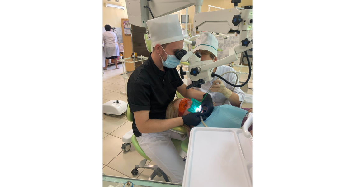 Мікроскоп на озброєнні у майбутніх лікарів-стоматологів / Microscope in the Arsenal of Future Dentists