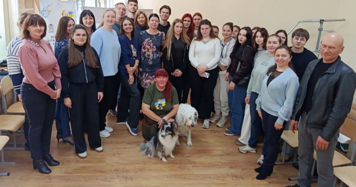 Майстер-клас із застосування каністерапії в реабілітації до Міжнародного дня ерготерапії