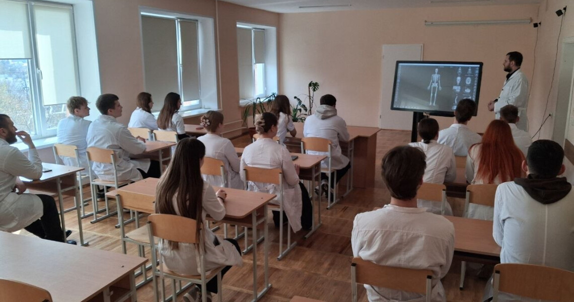 Коли анатомія оживає: студенти ПДМУ досліджують рух у форматі кейсів / When Anatomy Comes to Life: PSMU Students Explore Movement Through Case-Based Learning